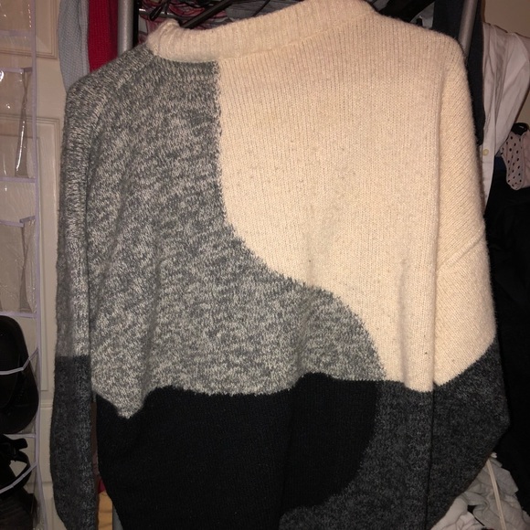 Vintage Sweater - Picture 7 of 8